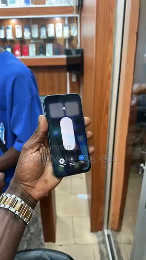 Nouveau Apple iPhone 13 Pro Max 256 GB Blanc