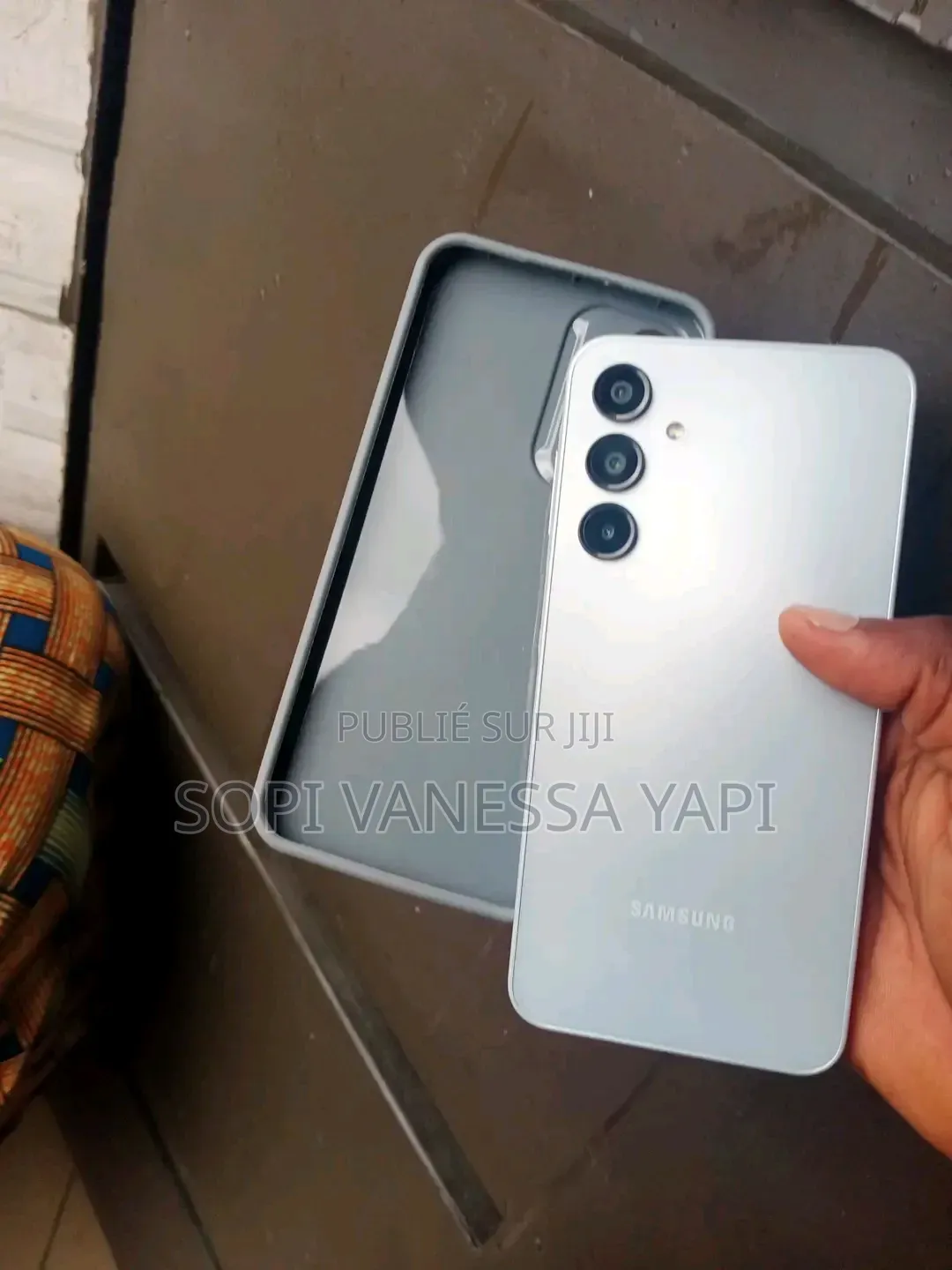 Nouveau Samsung Galaxy A16 256 GB Doré