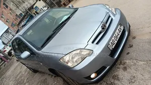 Toyota Corolla 2002 Gris