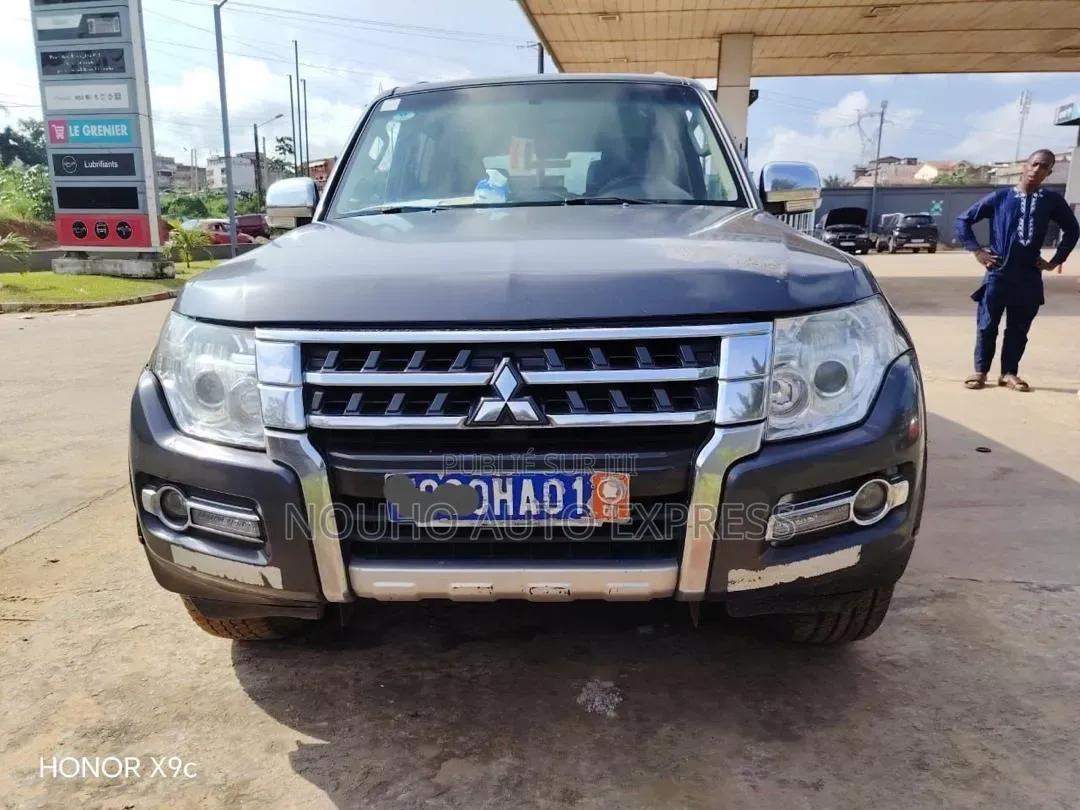 Mitsubishi Pajero 2016 Noir