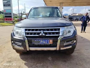 Mitsubishi Pajero 2016 Noir