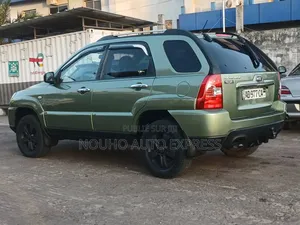 Kia Sportage 2010 Vert
