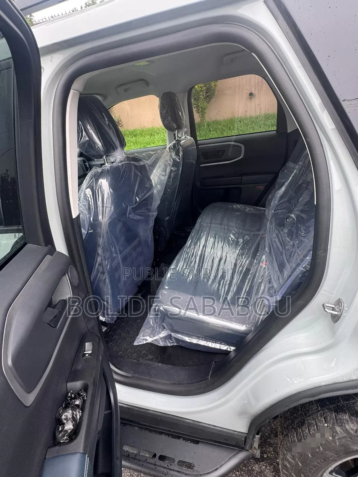 Nouveau Ford Bronco 2024 Gris