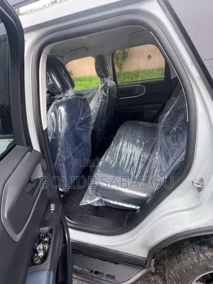 Nouveau Ford Bronco 2024 Gris