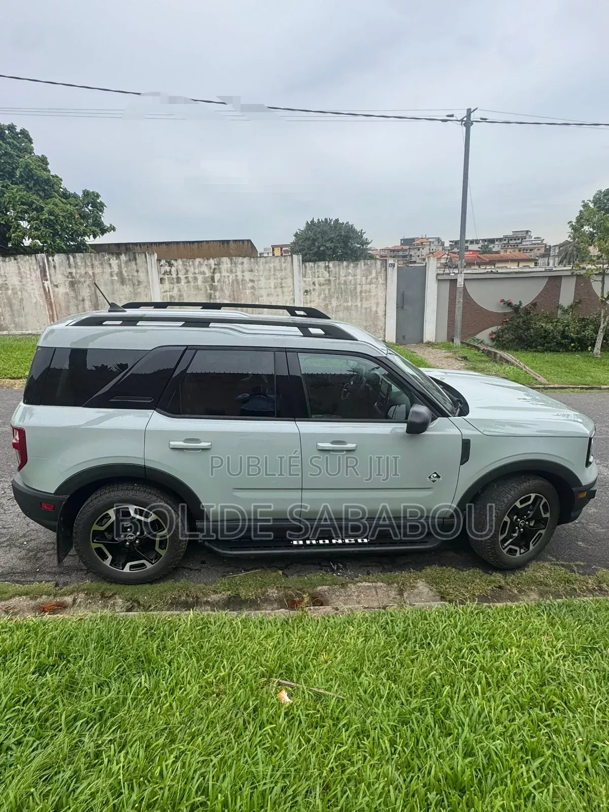 Nouveau Ford Bronco 2024 Gris