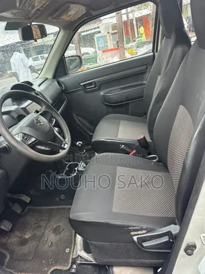 Suzuki S-Presso 2025 Orange