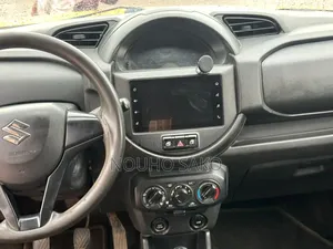Suzuki S-Presso 2025 Orange