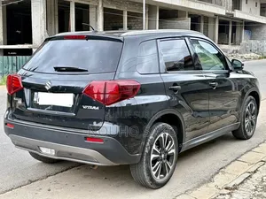 Suzuki Vitara 2024 Noir