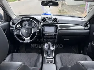 Suzuki Vitara 2024 Noir