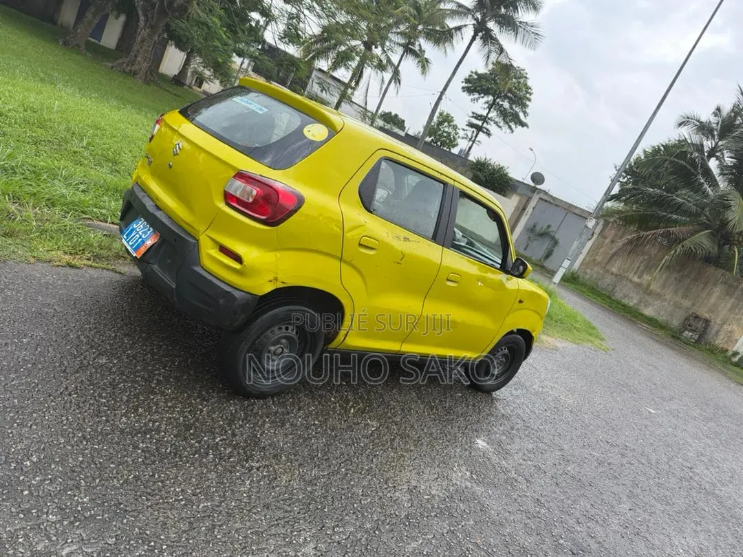 Suzuki S-Presso 2023 Jaune