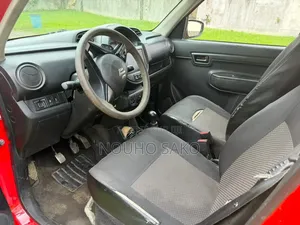 Suzuki S-Presso 2023 Jaune