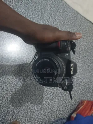 Nikon D200