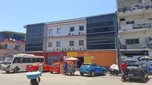 Immeuble À Vendre