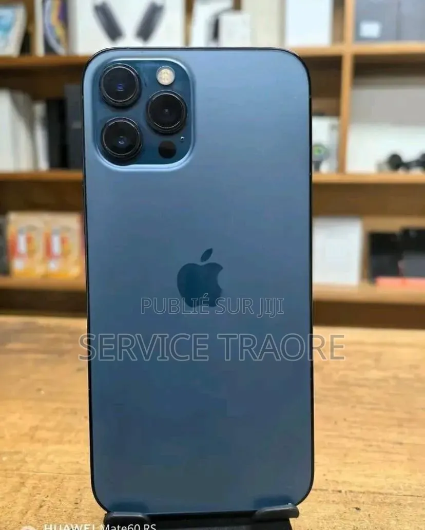 Nouveau Apple iPhone 12 Pro Max 128 GB Bleu