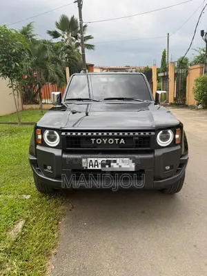 Toyota Land Cruiser Prado 2025 Noir
