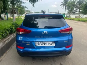 Hyundai Tucson 2017 Bleu