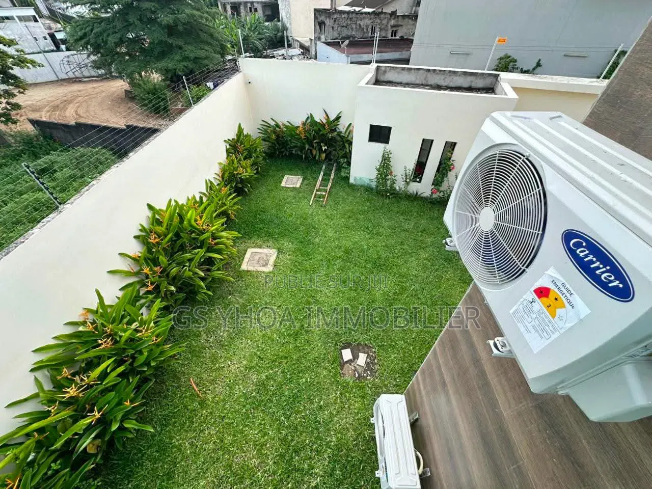 4chbre Duplex dans Cocody à Vendre