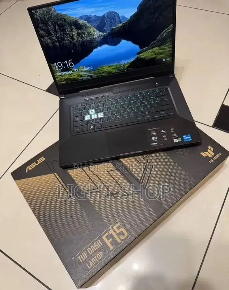 Nouveau Ordinateur portable Dell 16 Premium 256GB Nvidia SSD 4T