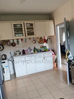 4chbre Duplex dans Cocody à Vendre