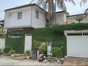 4chbre Duplex dans Cocody à Vendre