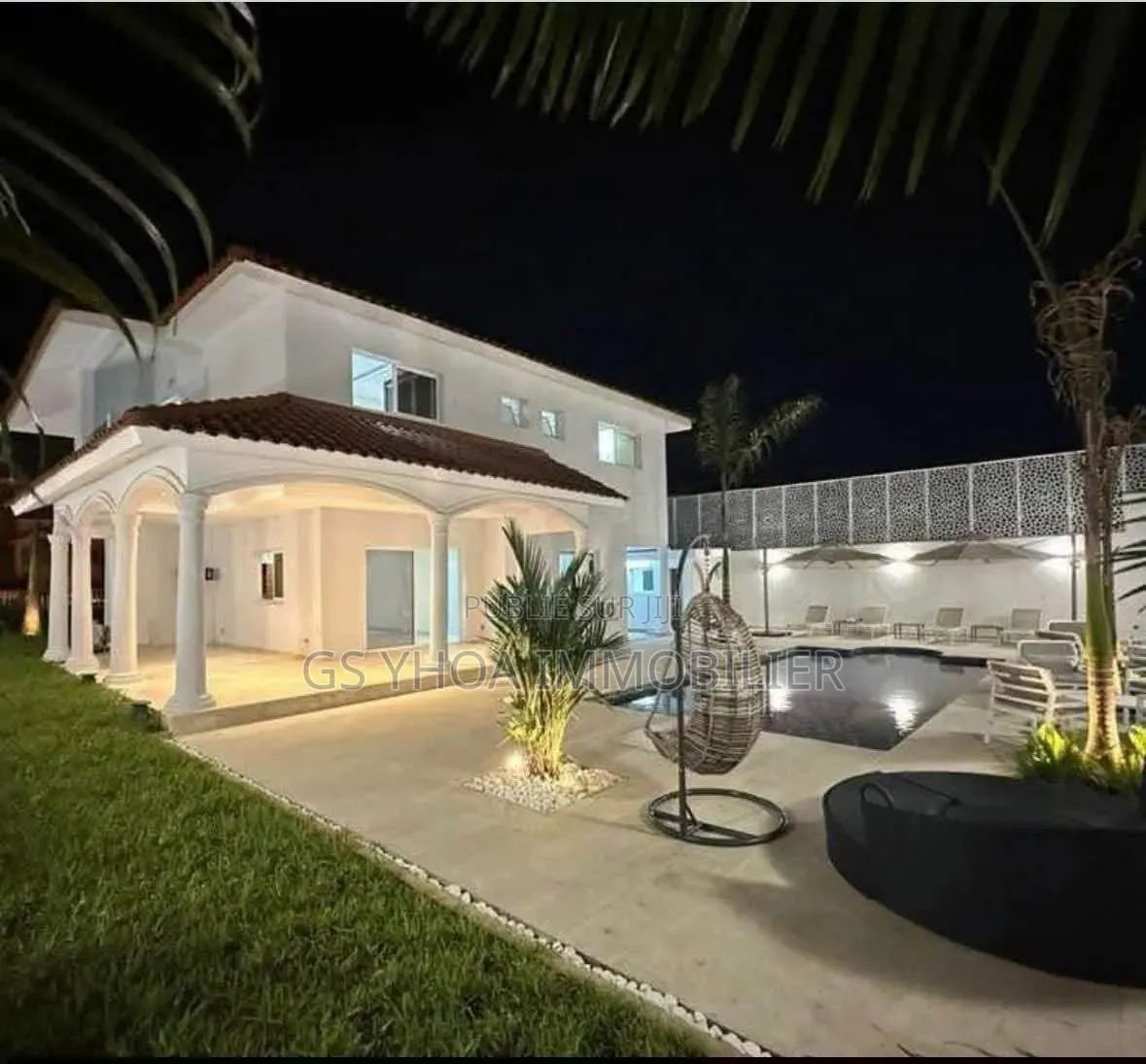 4chbre Duplex dans Cocody à Vendre