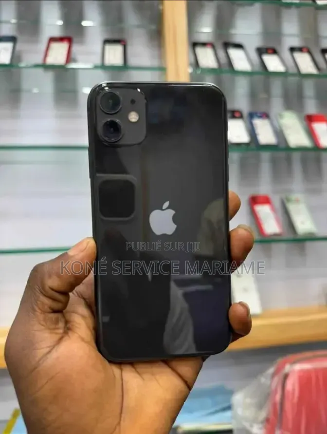 Nouveau Apple iPhone 11 128 GB Noir