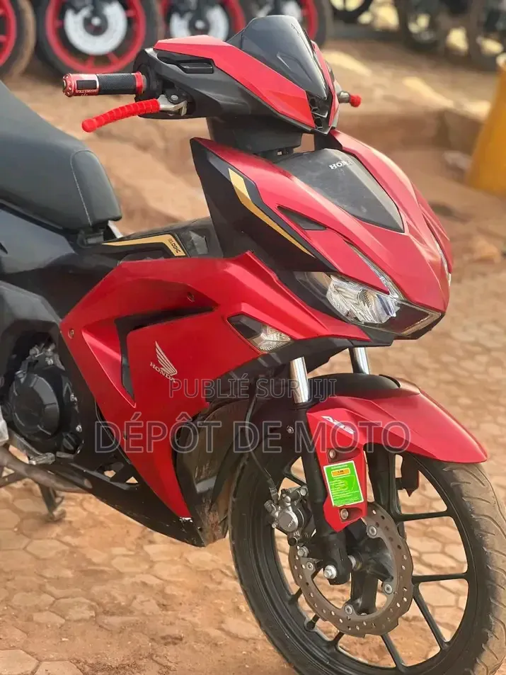 Nouveau Honda Autre 2026 Rouge