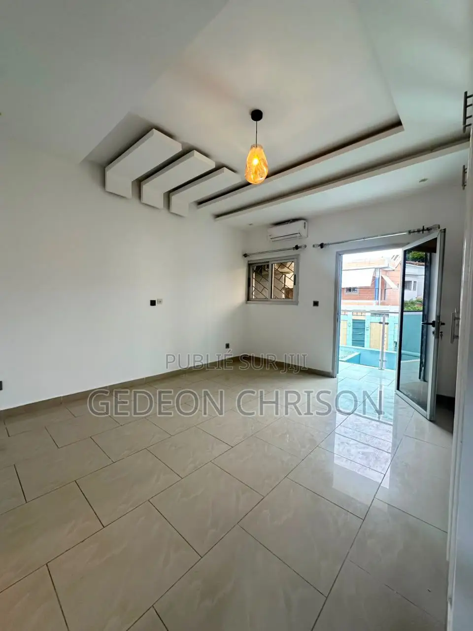 4chbre Villa dans Cocody à Louer