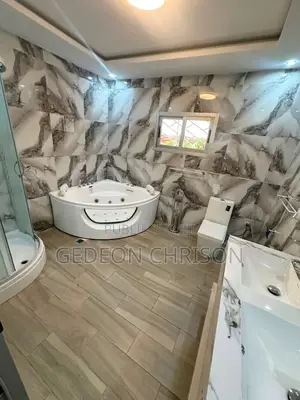 4chbre Villa dans Cocody à Louer