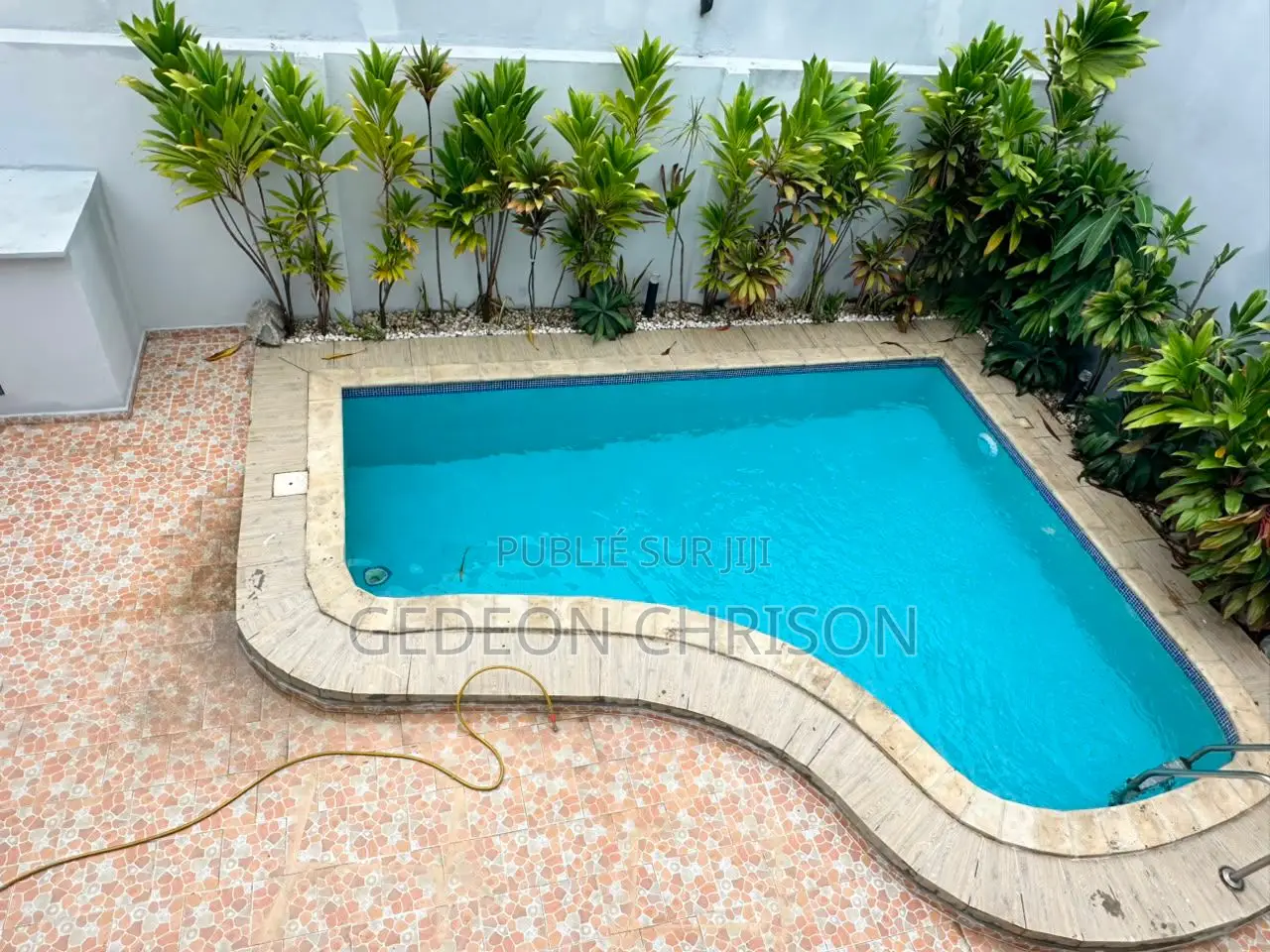 4chbre Villa dans Cocody à Louer