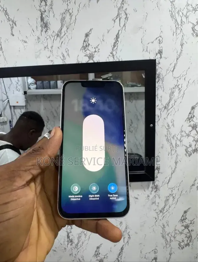 Nouveau Apple iPhone 11 128 GB Blanc