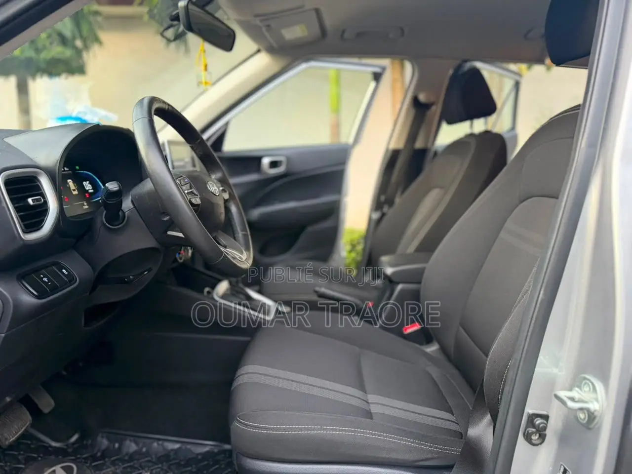 Hyundai Venue 2023 Gris