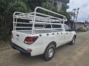 Mazda BT-50 2017 Blanc