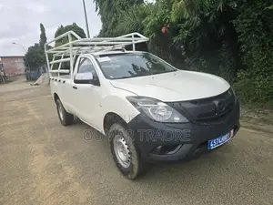 Mazda BT-50 2017 Blanc