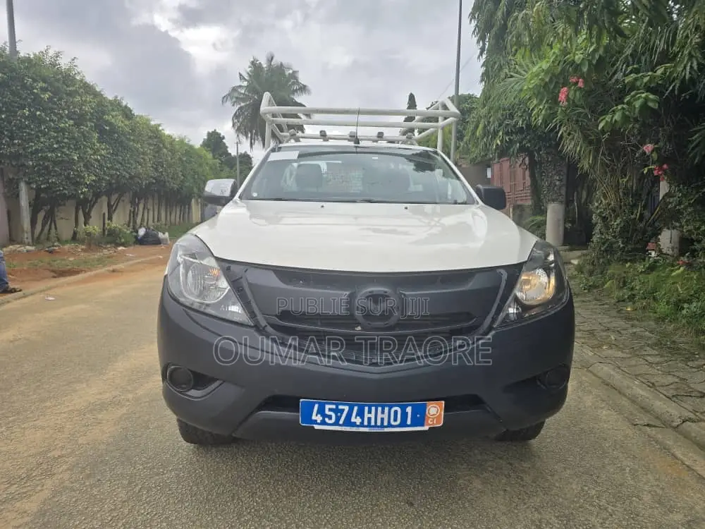 Mazda BT-50 2017 Blanc