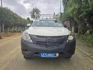 Mazda BT-50 2017 Blanc