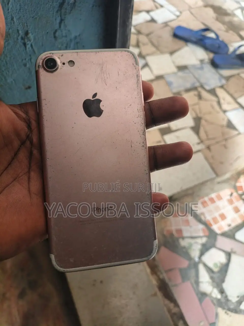 Nouveau Apple iPhone 7 128 GB Gris
