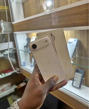 Nouveau Apple iPhone 17e 512 GB Blanc