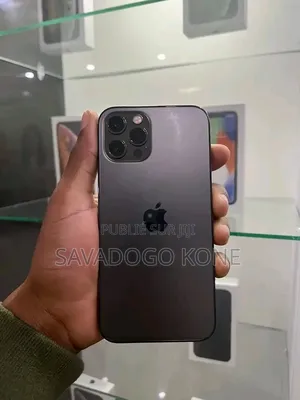Nouveau Apple iPhone 12 Pro 256 GB Noir