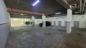 2chbre Appartement dans Francis Gweh, Cocody à Louer