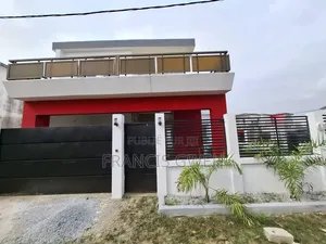 3chbre Duplex dans Francis Gweh, Cocody à Louer