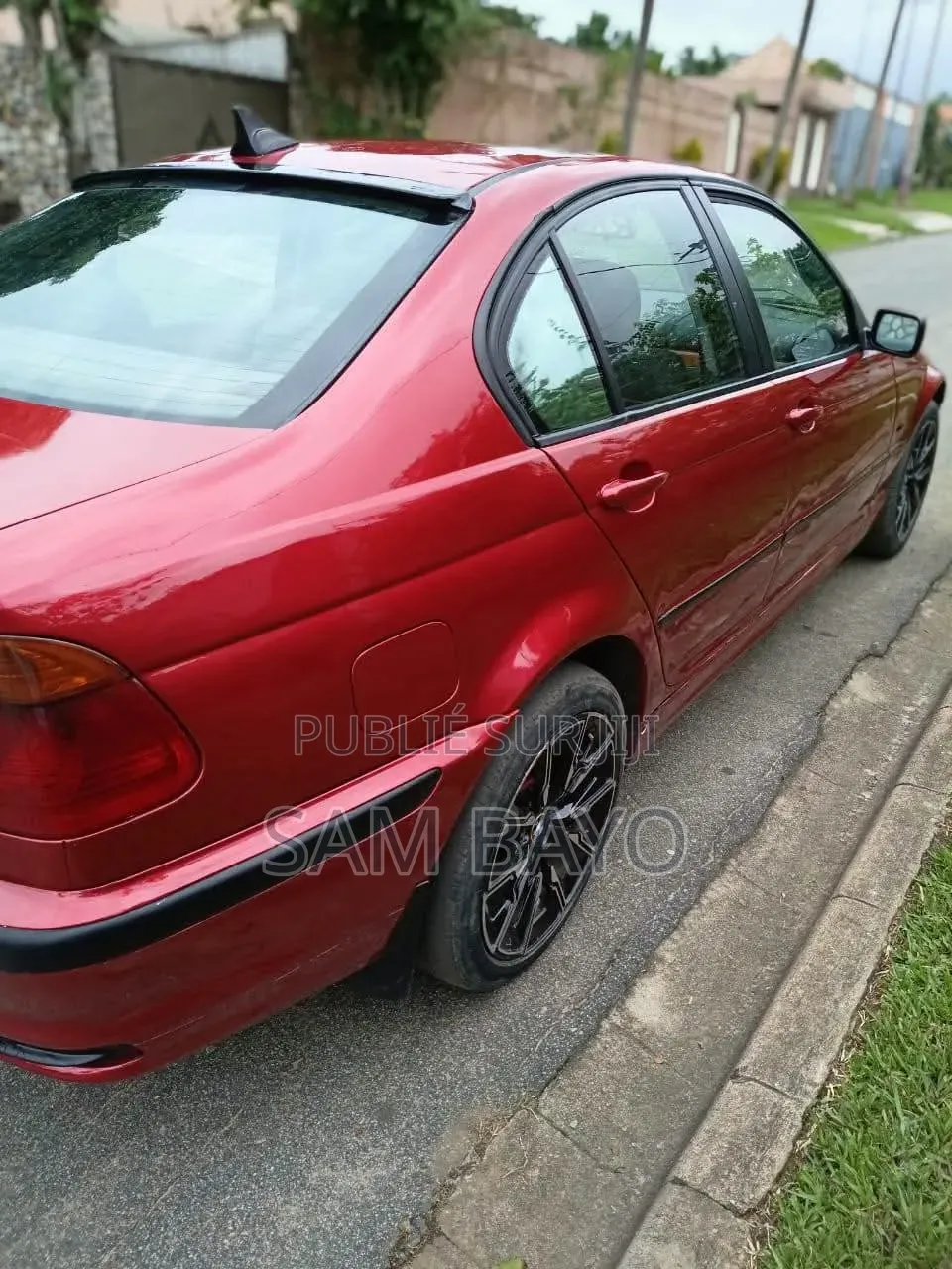 BMW 316i 2000 Bordeaux