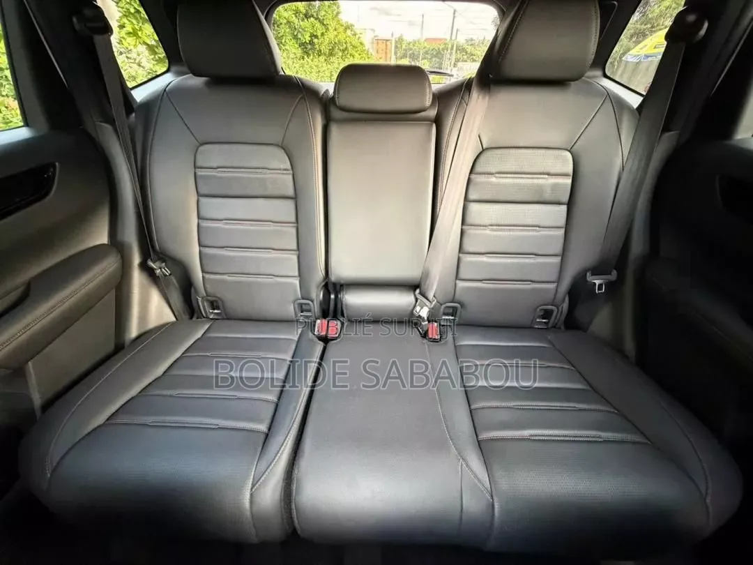 Nouveau Honda CR-V 2026 Blanc cassé