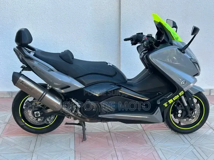 Nouveau Yamaha Autre 2023 Gris