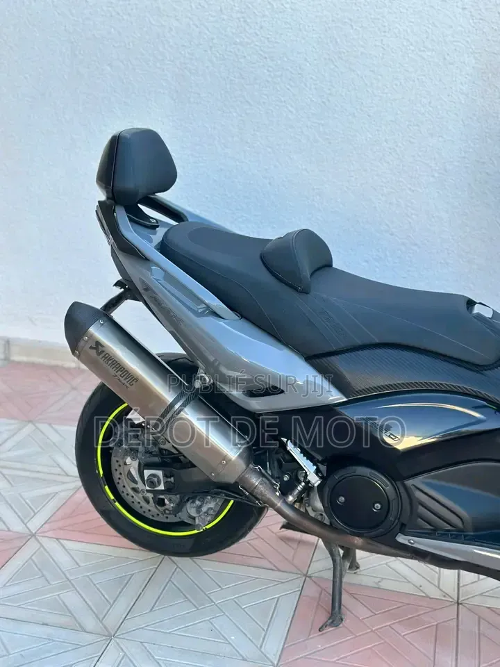 Nouveau Yamaha Autre 2023 Gris