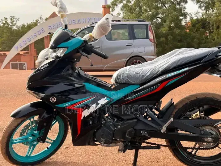 Nouveau Yamaha Autre 2025 Noir