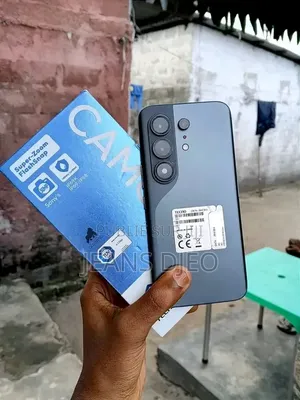 Nouveau Tecno Camon 50 Pro 256 GB Noir
