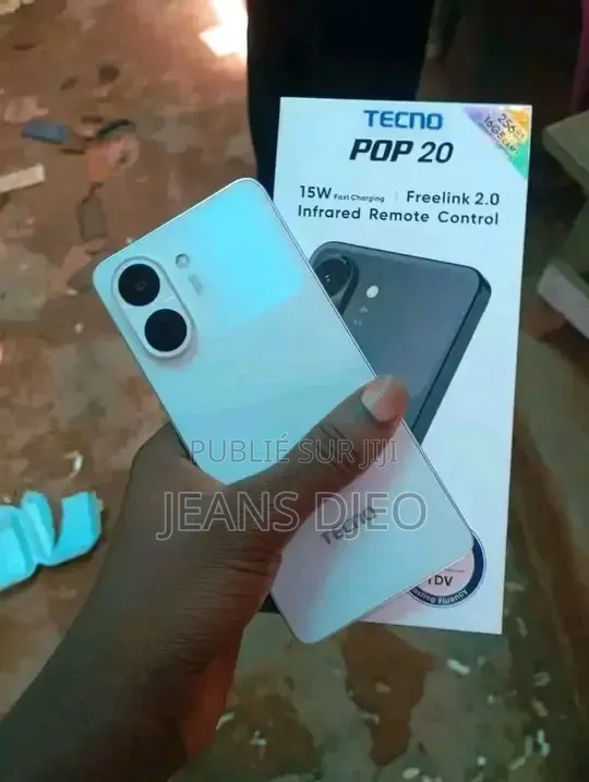 Nouveau Tecno Camon 20 128 GB Noir