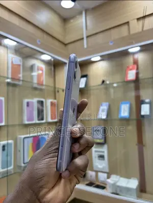 Nouveau Apple iPhone 11 256 GB Rose