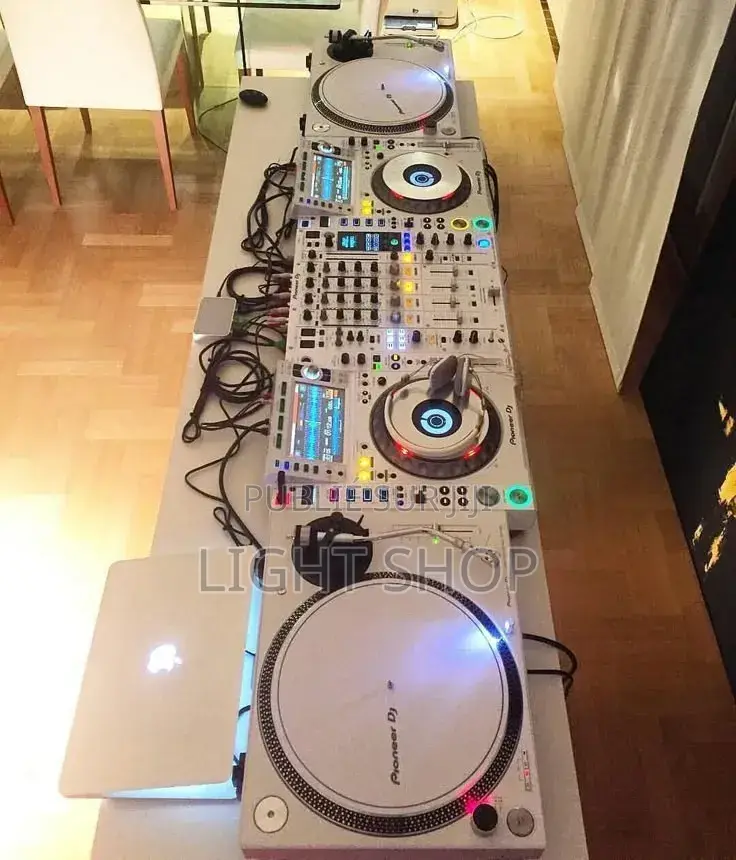 Platine De Mixage